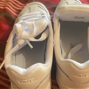 Vans Upland Shoe SOLD TO CONSIGNMENT SHOP